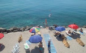 Ladikos Beach Hotel